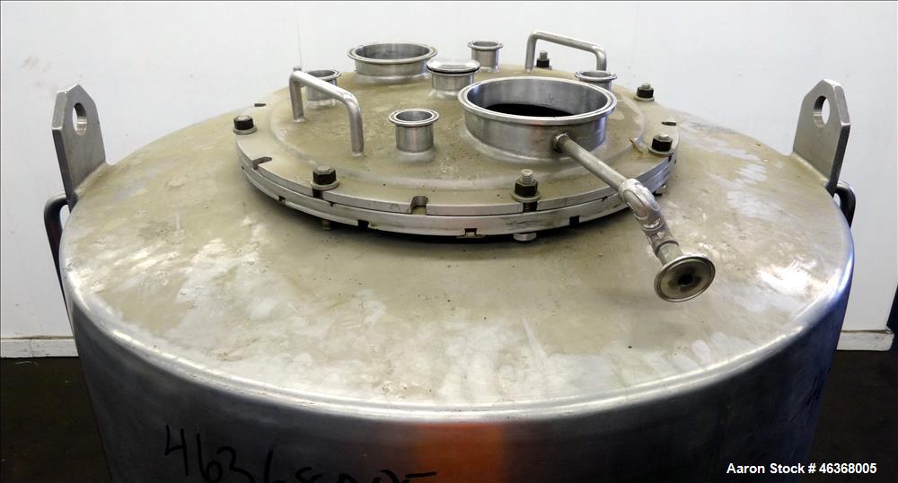 Used Tank, Approximate 200 Gallon, 304 Stainless Steel, Vertical. Approximate 35" diameter x 37" straight side. Slight dished top and 24" long coned bottom. Openings top: 18" diameter bolt on cover w...