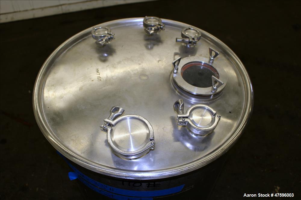 Used Tank, Approximate 50 Gallon, 316 Stainless Steel, Vertical.