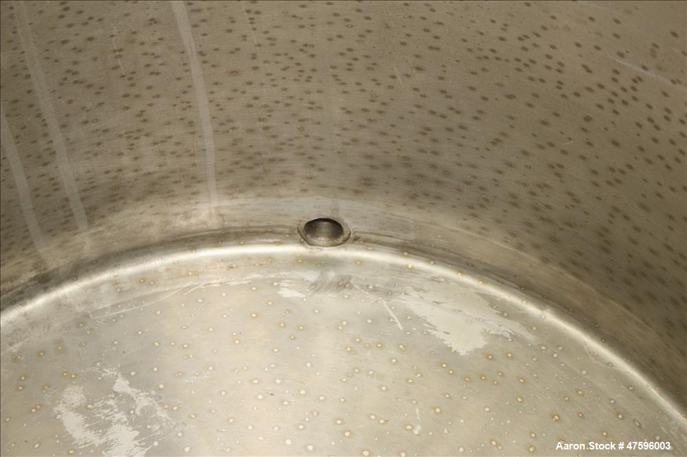 Used Tank, Approximate 50 Gallon, 316 Stainless Steel, Vertical.