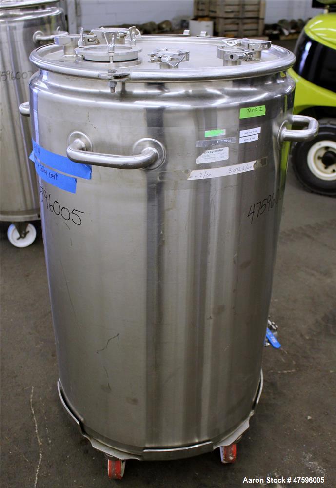 Used Tank, Approximate 75 Gallon, 316 Stainless Steel, Vertical.