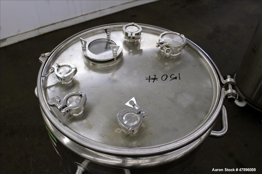 Used Tank, Approximate 75 Gallon, 316 Stainless Steel, Vertical.