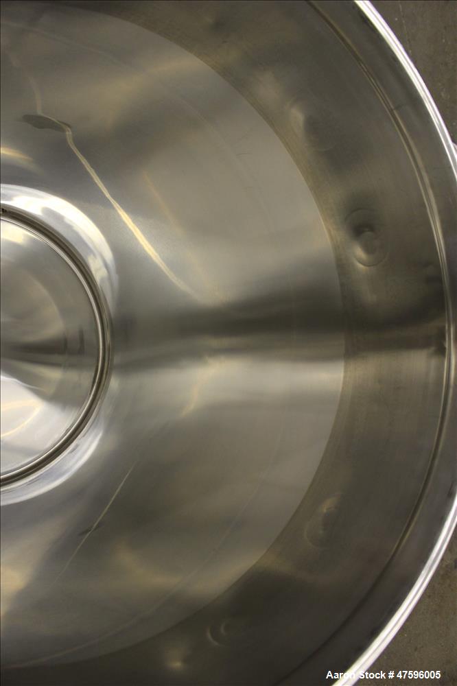 Used Tank, Approximate 75 Gallon, 316 Stainless Steel, Vertical.
