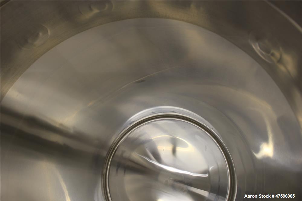 Used Tank, Approximate 75 Gallon, 316 Stainless Steel, Vertical.