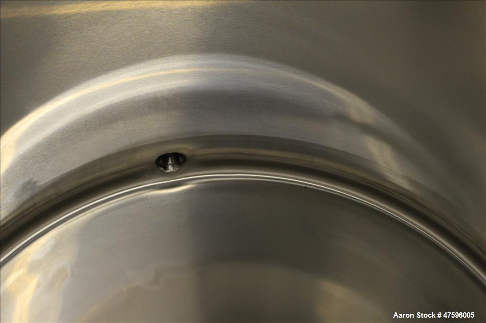 Used Tank, Approximate 75 Gallon, 316 Stainless Steel, Vertical.