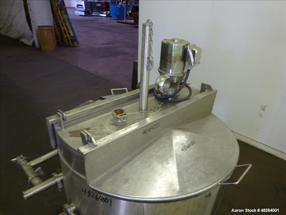 Used Mix Tank, Approximately 100 Gallon, 316 Stainless Steel, Vertical.