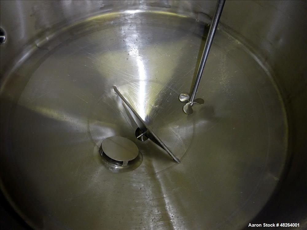 Used Mix Tank, Approximately 100 Gallon, 316 Stainless Steel, Vertical.