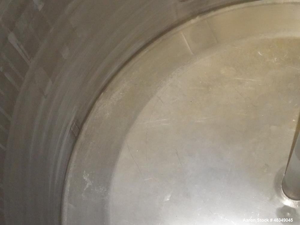 Used CIP Tank, Approximately 500 Gallons, 304 Stainless Steel, Vertical.