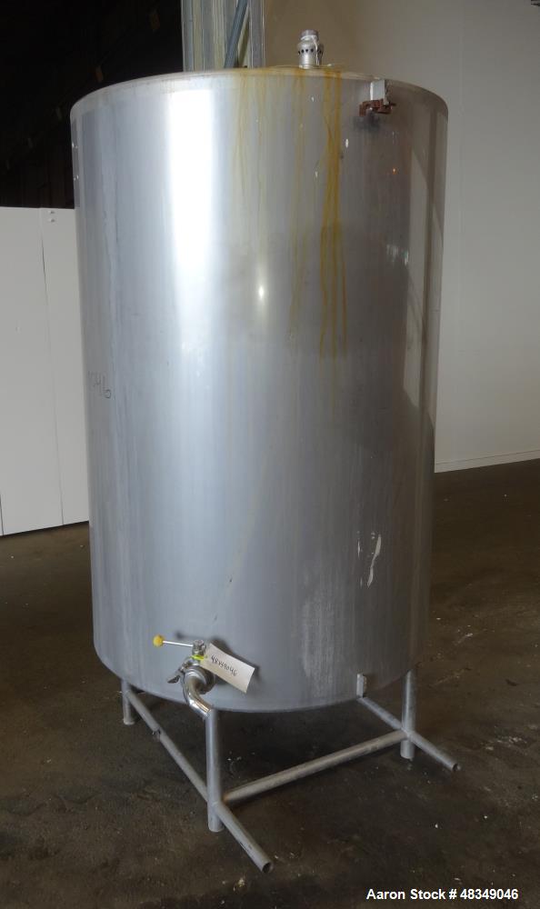 Used CIP Tank, Approximately 500 Gallons, 304 Stainless Steel, Vertical.