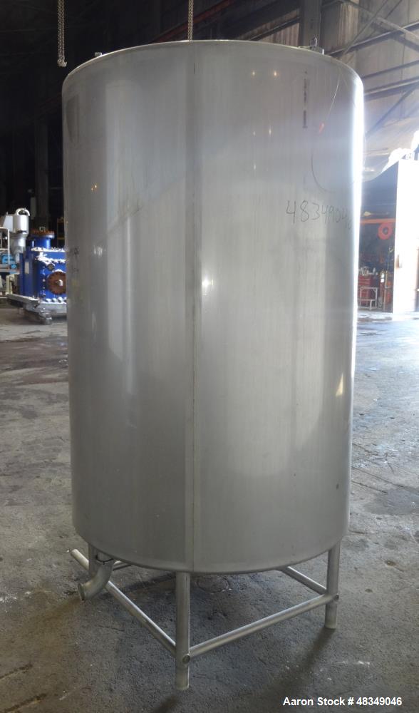 Used CIP Tank, Approximately 500 Gallons, 304 Stainless Steel, Vertical.