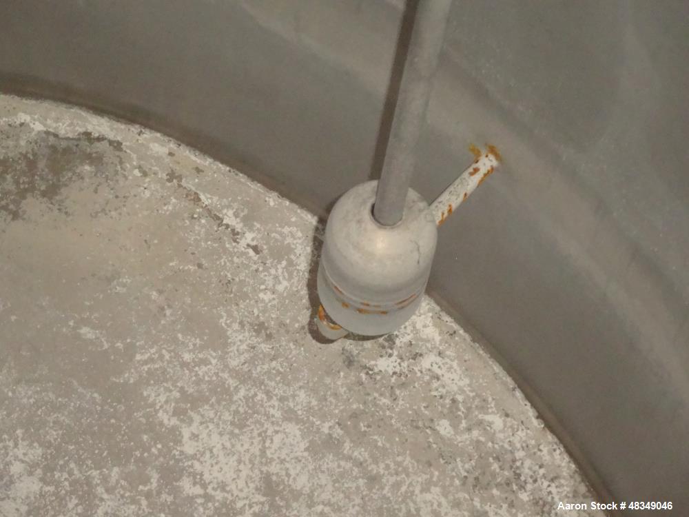 Used CIP Tank, Approximately 500 Gallons, 304 Stainless Steel, Vertical.