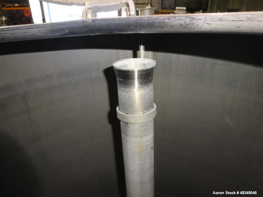 Used CIP Tank, Approximately 500 Gallons, 304 Stainless Steel, Vertical.