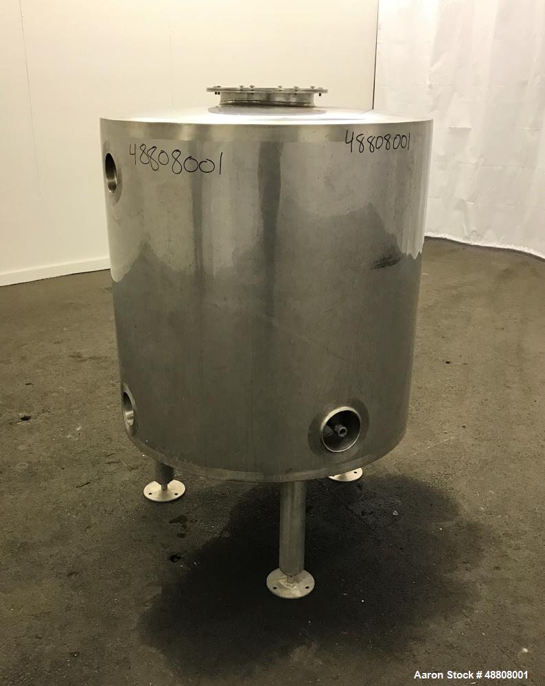 Used Tank, Approximate 100 Gallon, 304 Stainless Steel, Vertical.