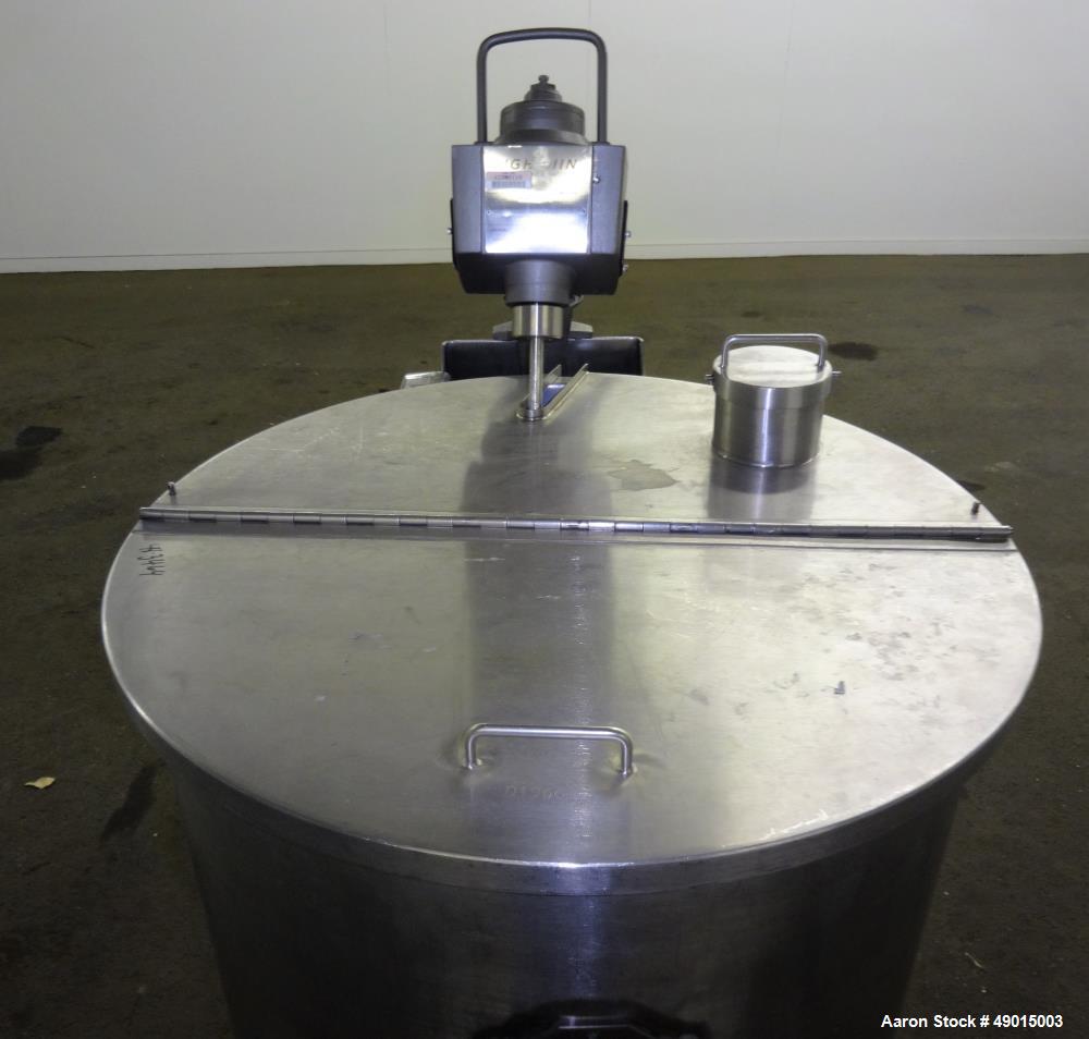 Used Stainless Steel Mix Tank, Approximately 90 gallons, 304 Stainless Steel, V