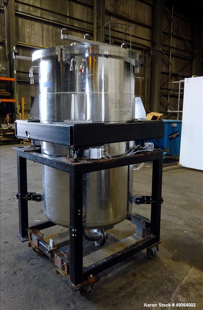 Used- Tank, Approximate 250 Gallon, 316 Stainless Steel, Vertical.