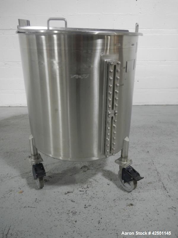 Used Lee tank, 130 gallon, model 500LDBT, stainless steel construction, approximately 36" diameter x 36" straight side, open top, dish bottom, 2" center bottom outlet, side sight glass, serial# C6615...