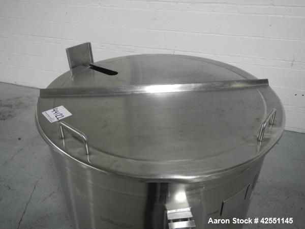 Used Lee tank, 130 gallon, model 500LDBT, stainless steel construction, approximately 36" diameter x 36" straight side, open top, dish bottom, 2" center bottom outlet, side sight glass, serial# C6615...