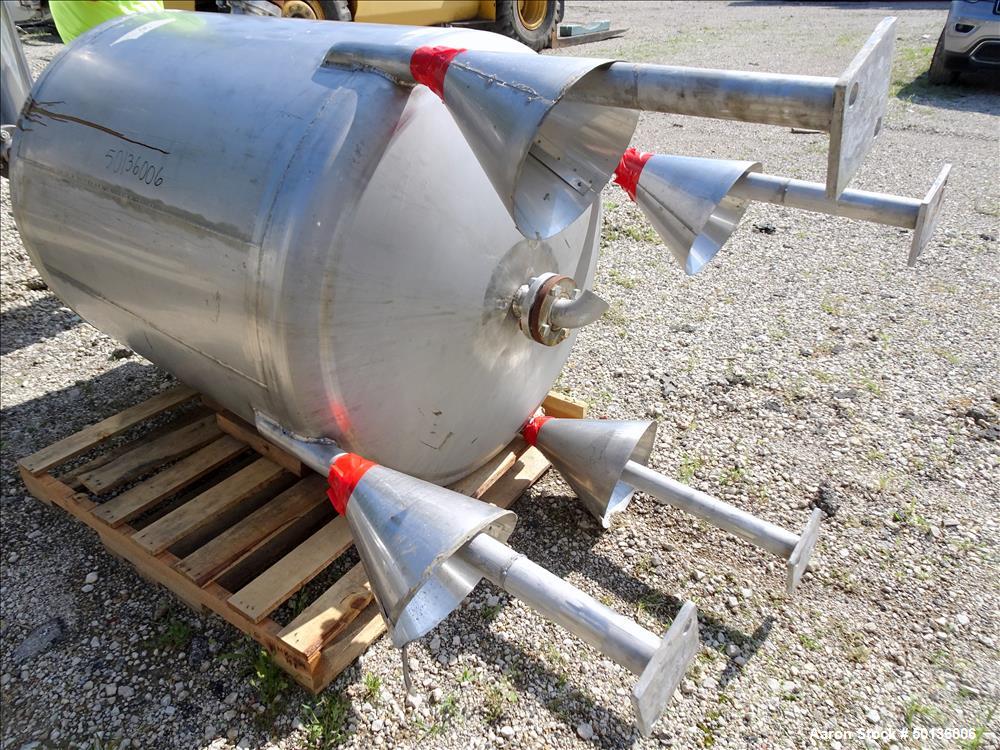 Used- Four Corp. Pressure Tank, Approximate 250 Gallon, 316L Stainless Steel, Ve