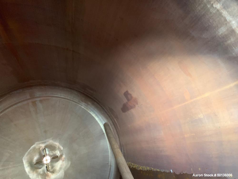 Used Four Corp. Pressure Tank, Approximate 250 Gallon, 316L Stainless Steel, Ve