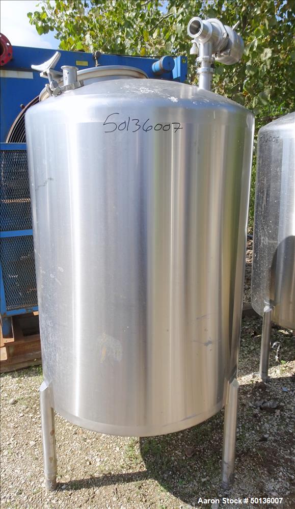 Used Tank, Approximate Gallon, 316 Stainless Steel, Vertical.