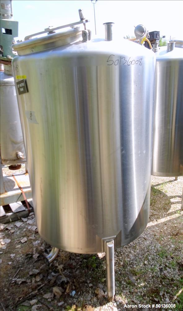 Used Tank, Approximate Gallon, 316 Stainless Steel, Vertical.