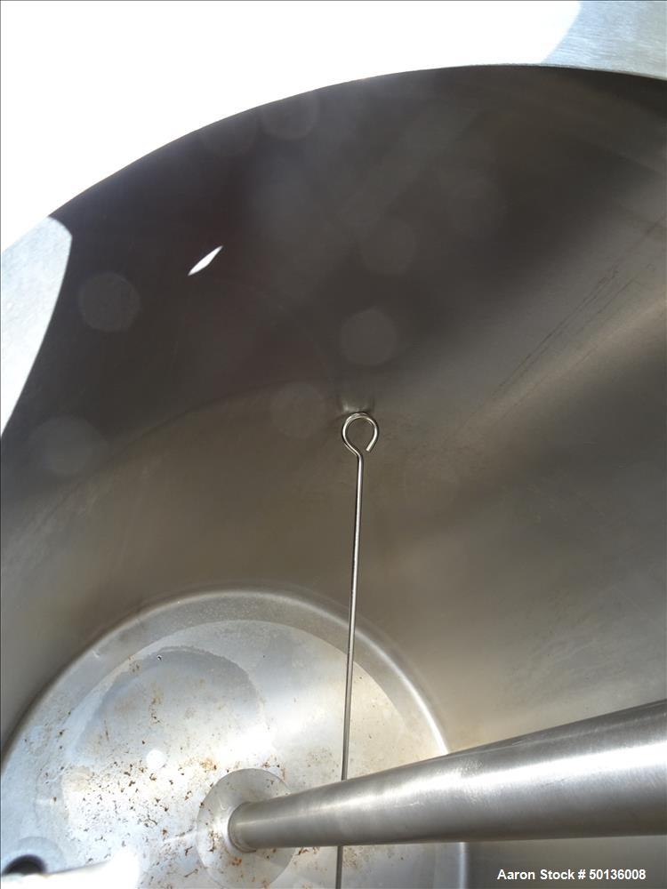 Used Tank, Approximate Gallon, 316 Stainless Steel, Vertical.