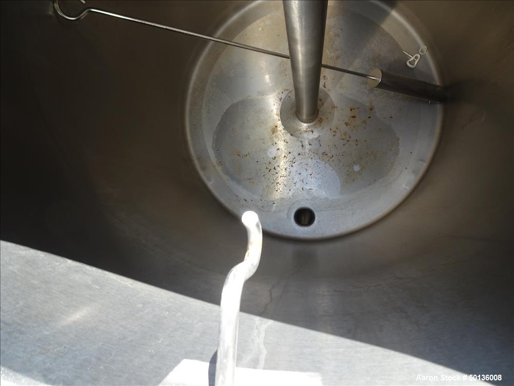 Used Tank, Approximate Gallon, 316 Stainless Steel, Vertical.