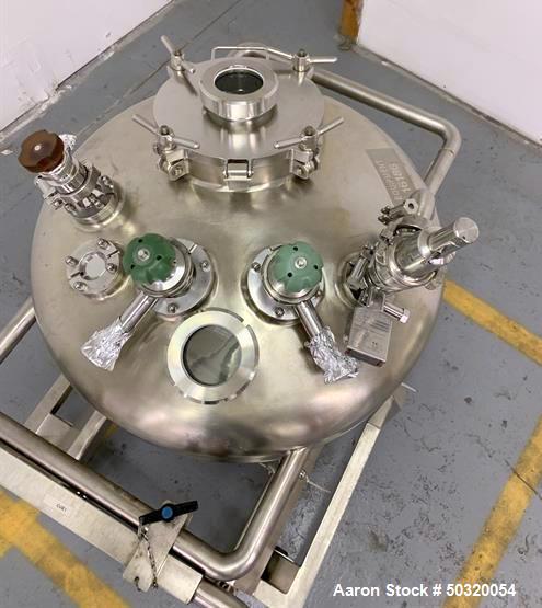 Used- Inox’ouest Pressure Mix Tank, 100 Liter, 316 Stainless Steel, Vertical.