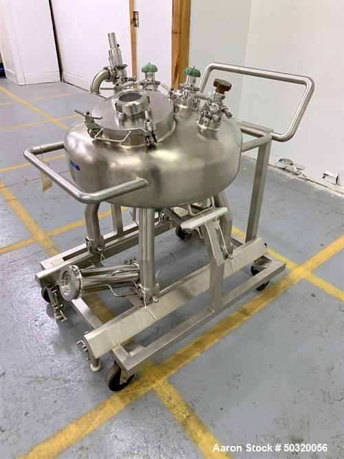 Used Inox'ouest Pressure Mix Tank, 100 Liter, 316L Stainless Steel, Vertical