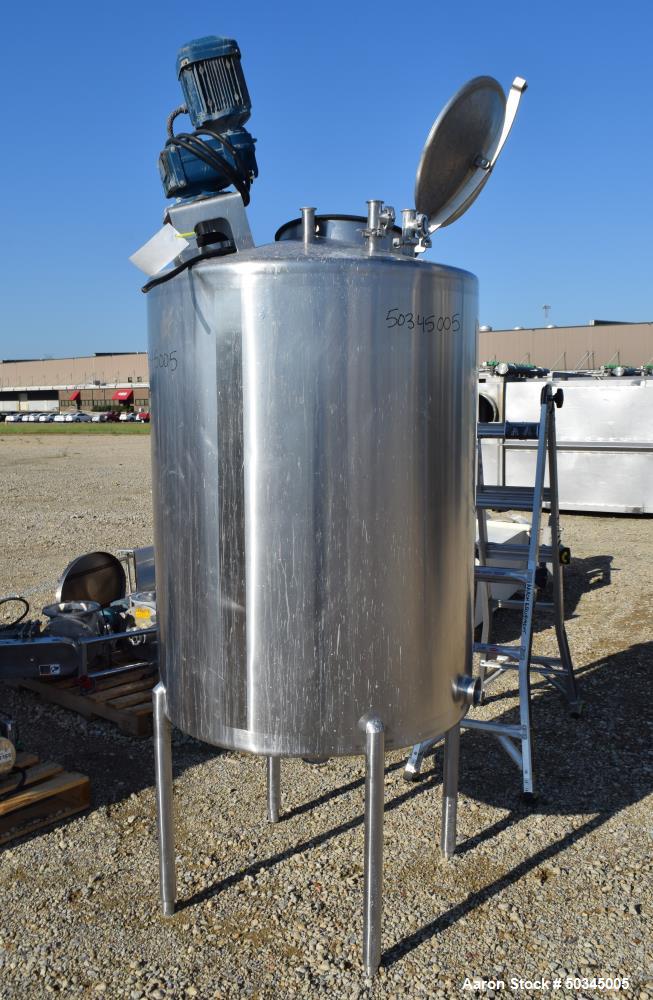 Used- Tank, 200 Gallon, Stainless Steel, Vertical.