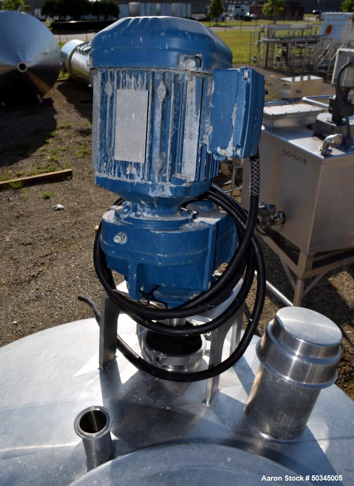 Used Tank, 200 Gallon, Stainless Steel, Vertical.