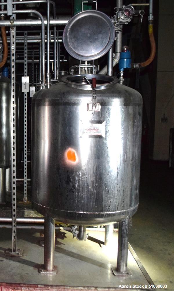 Used-Tank, Approximately 100 Gallon, Stainless steel with Agitator
