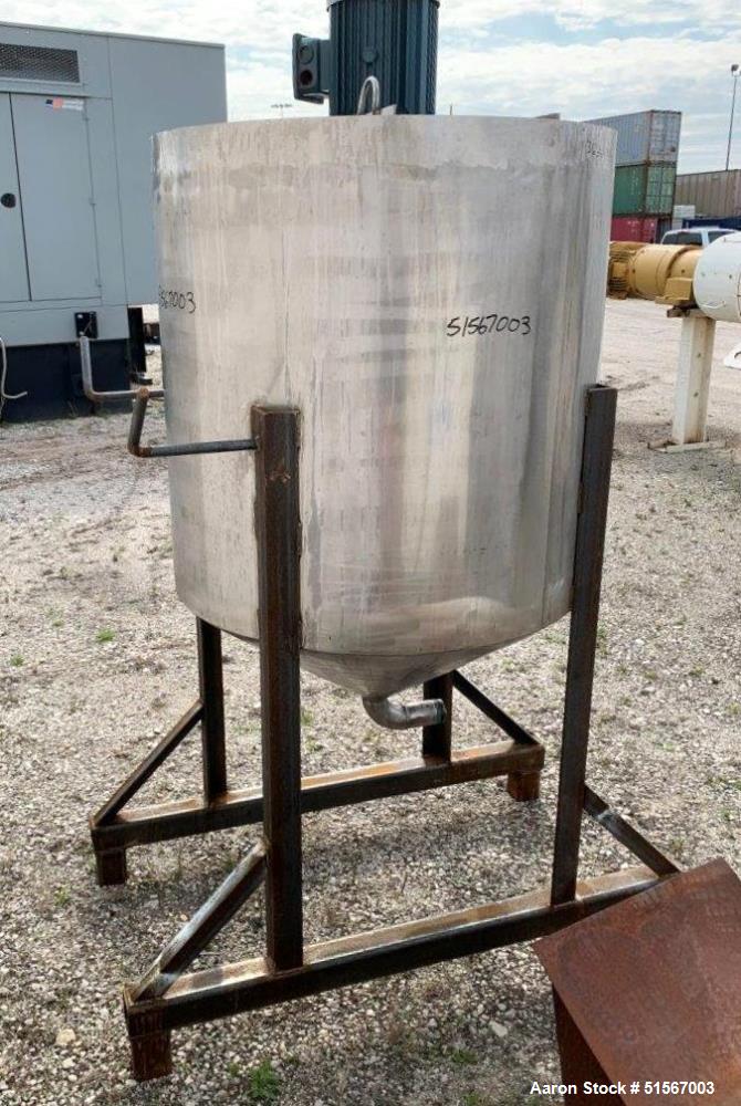 Used- Stainless Steel Tank, 175 gallon