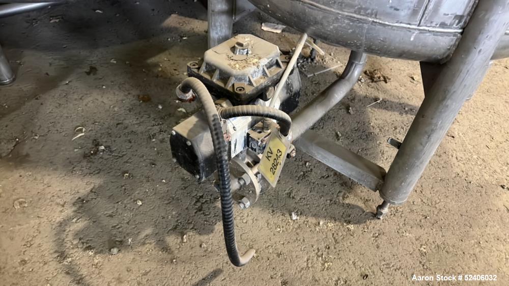 Used Tank, Approximate 250 Gallon, Stainless Steel, Vertical. Approximate 30" diameter x 77" straight side, dished top & bottom. Mounted on 4 stainless legs.