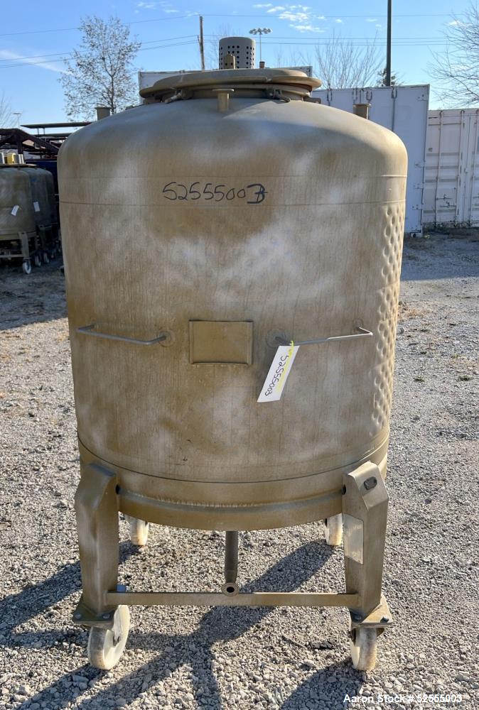 Used- UCON 800 Liter Jacketed Tank, 211 Gallon, 316 Stainless Steel, Vertical. Approximate 40" diameter x 30" straight side....