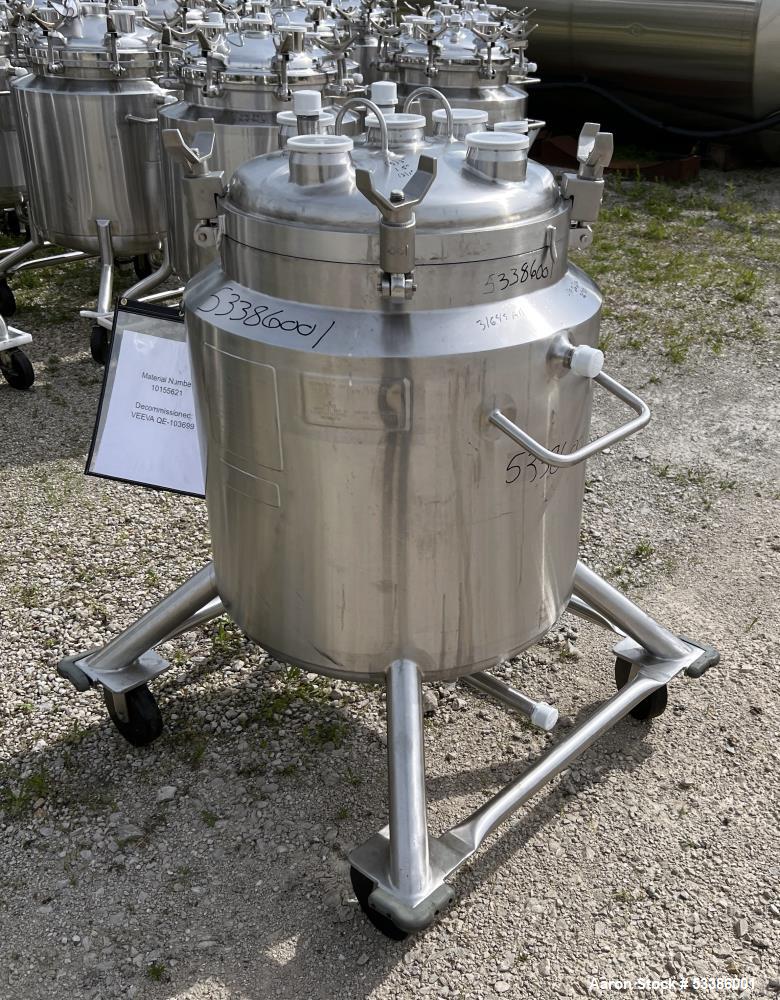 Used- Stainless Steel 120 Liter / 31.7 Gallon Jacketed Tank, Stainless Steel, Vertical. Approximate 20" diameter x 24" strai...