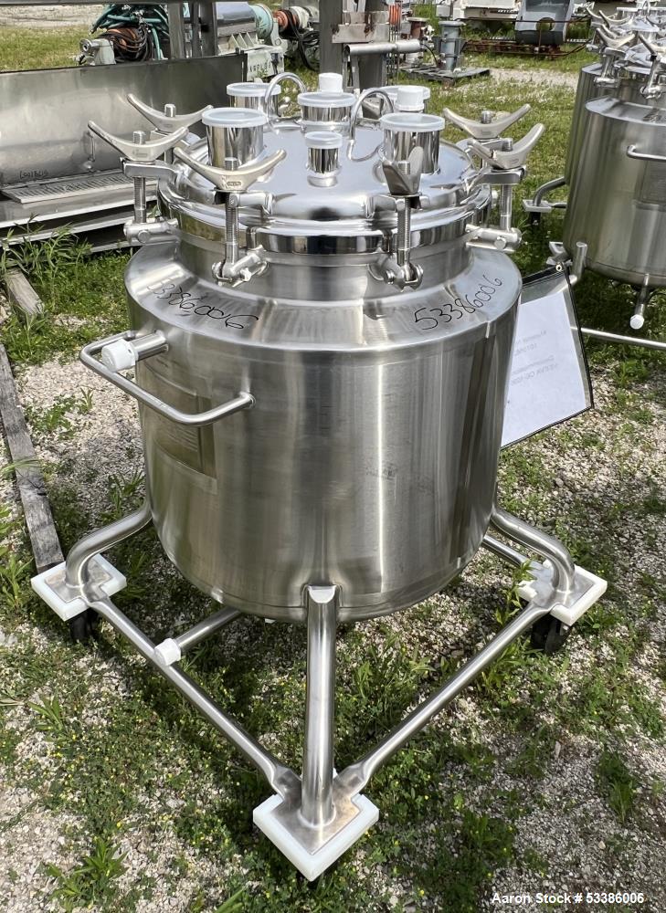 Used- Stainless Steel 120 Liter / 31.7 Gallon Jacketed Tank, Stainless Steel, Vertical. Approximate 20" diameter x 24" strai...