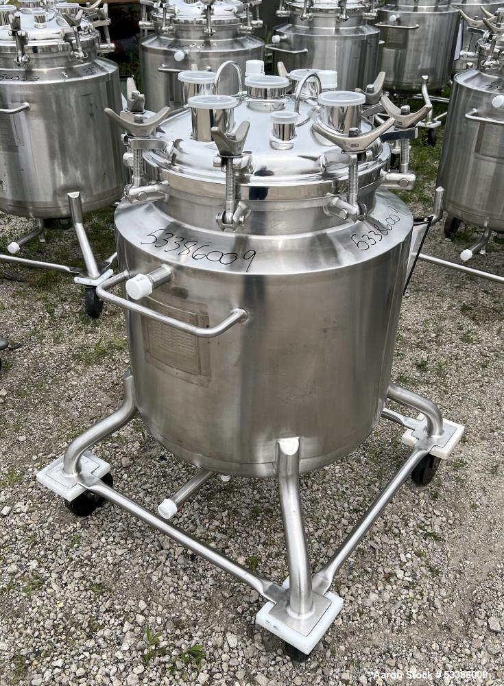 Used- Stainless Steel 120 Liter / 31.7 Gallon Jacketed Tank, Stainless Steel, Vertical. Approximate 20" diameter x 24" strai...