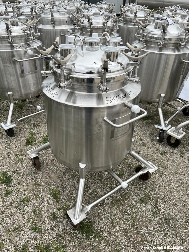 Used- Stainless Steel 120 Liter / 31.7 Gallon Jacketed Tank, Stainless Steel, Vertical. Approximate 20" diameter x 24" strai...