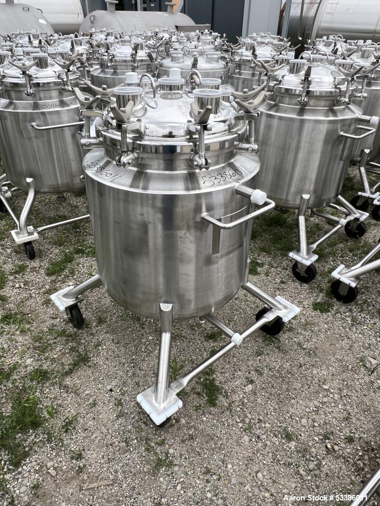 Used- Stainless Steel 120 Liter / 31.7 Gallon Jacketed Tank, Stainless Steel, Vertical. Approximate 20" diameter x 24" strai...