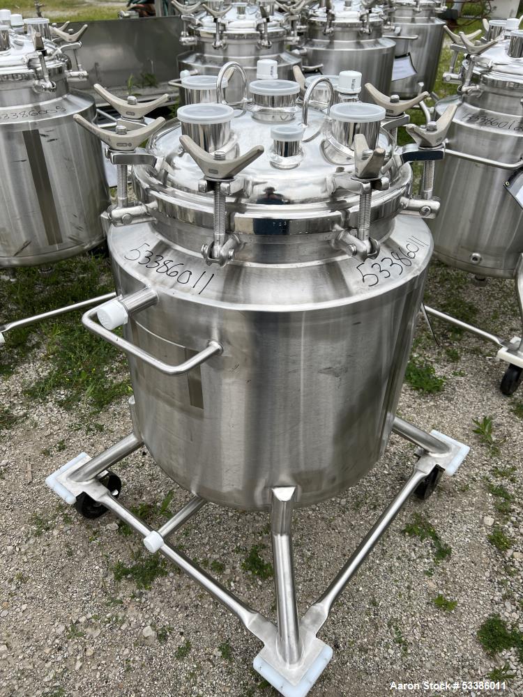 Used- Stainless Steel 120 Liter / 31.7 Gallon Jacketed Tank, Stainless Steel, Vertical. Approximate 20" diameter x 24" strai...