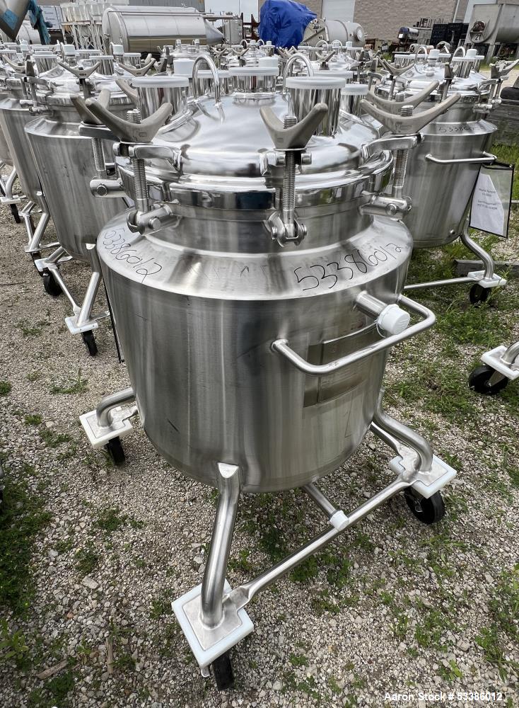 Used- Stainless Steel 120 Liter / 31.7 Gallon Jacketed Tank, Stainless Steel, Vertical. Approximate 20" diameter x 24" strai...