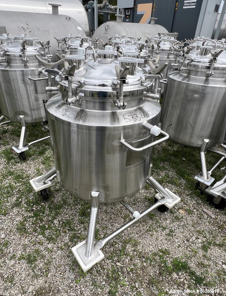 Used- Stainless Steel 120 Liter / 31.7 Gallon Jacketed Tank, Stainless Steel, Vertical. Approximate 20" diameter x 24" strai...