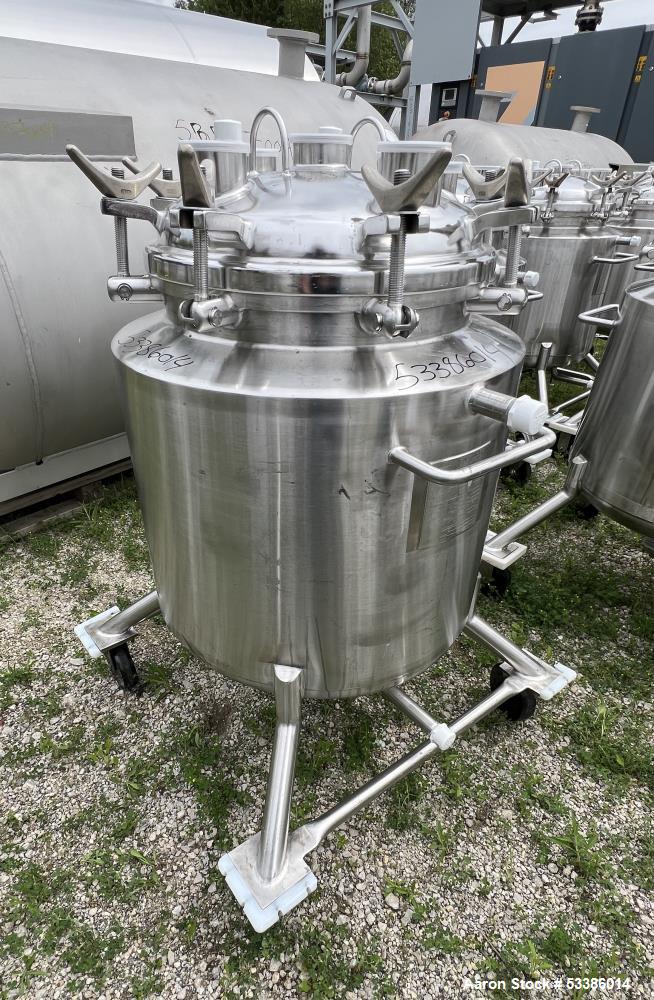 Used- Stainless Steel 120 Liter / 31.7 Gallon Jacketed Tank, Stainless Steel, Vertical. Approximate 20" diameter x 24" strai...