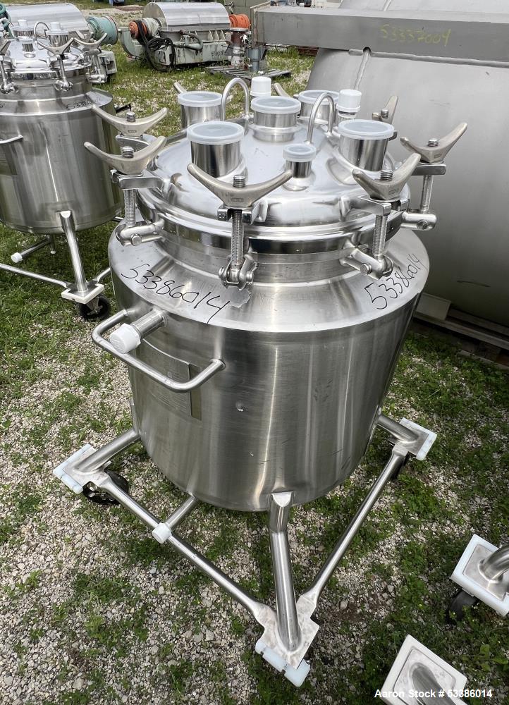 Used- Stainless Steel 120 Liter / 31.7 Gallon Jacketed Tank, Stainless Steel, Vertical. Approximate 20" diameter x 24" strai...