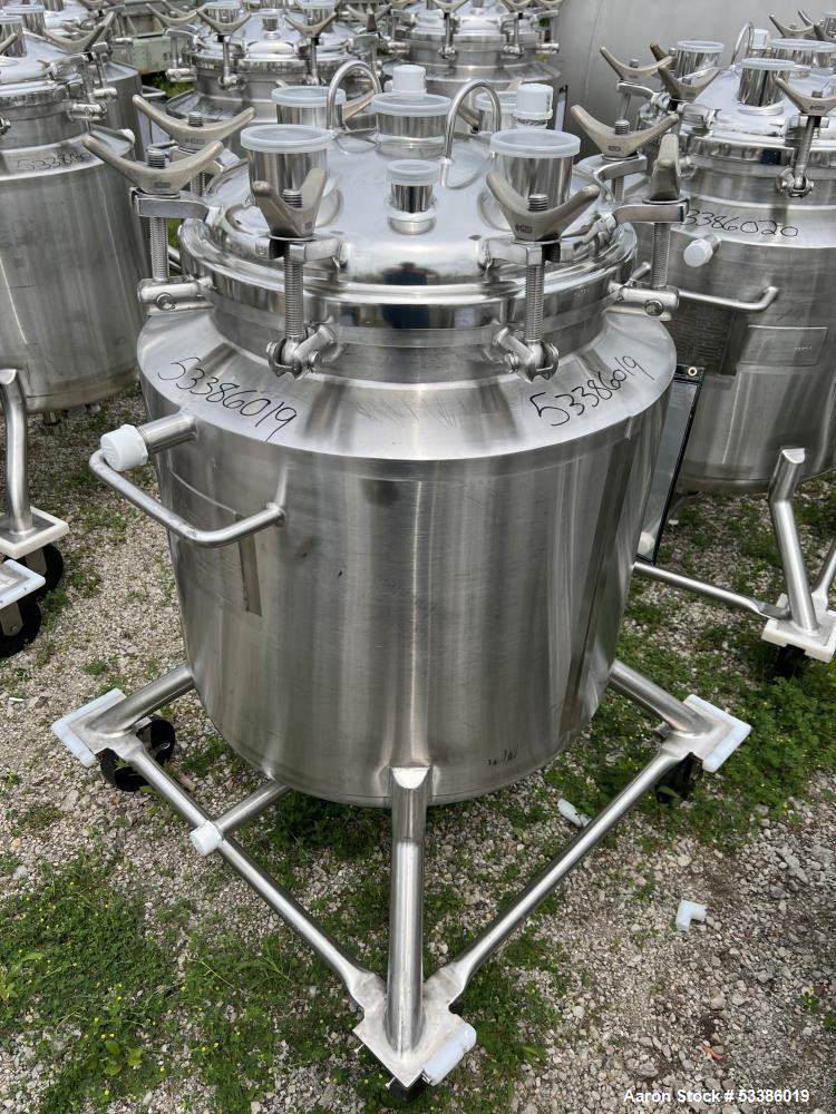 Used- Stainless Steel 120 Liter / 31.7 Gallon Jacketed Tank, Stainless Steel, Vertical. Approximate 20" diameter x 24" strai...