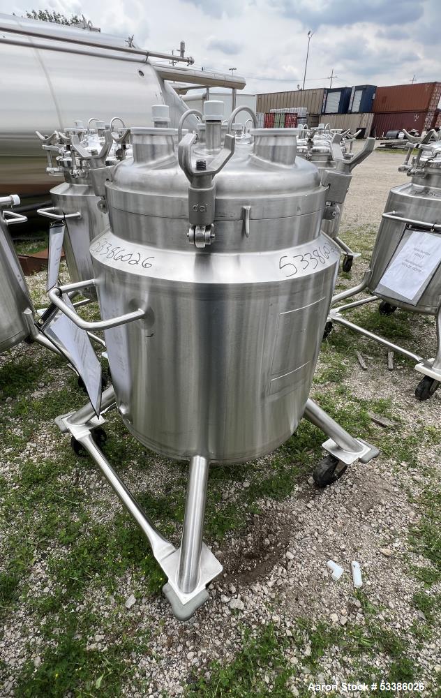 Used- Stainless Steel 120 Liter / 31.7 Gallon Jacketed Tank, Stainless Steel, Vertical. Approximate 20" diameter x 24" strai...