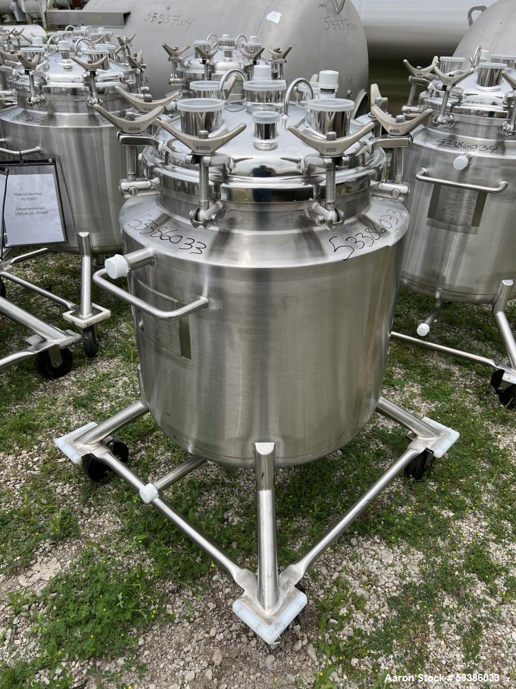 Used- Stainless Steel 120 Liter / 31.7 Gallon Jacketed Tank, Stainless Steel, Vertical. Approximate 20" diameter x 24" strai...