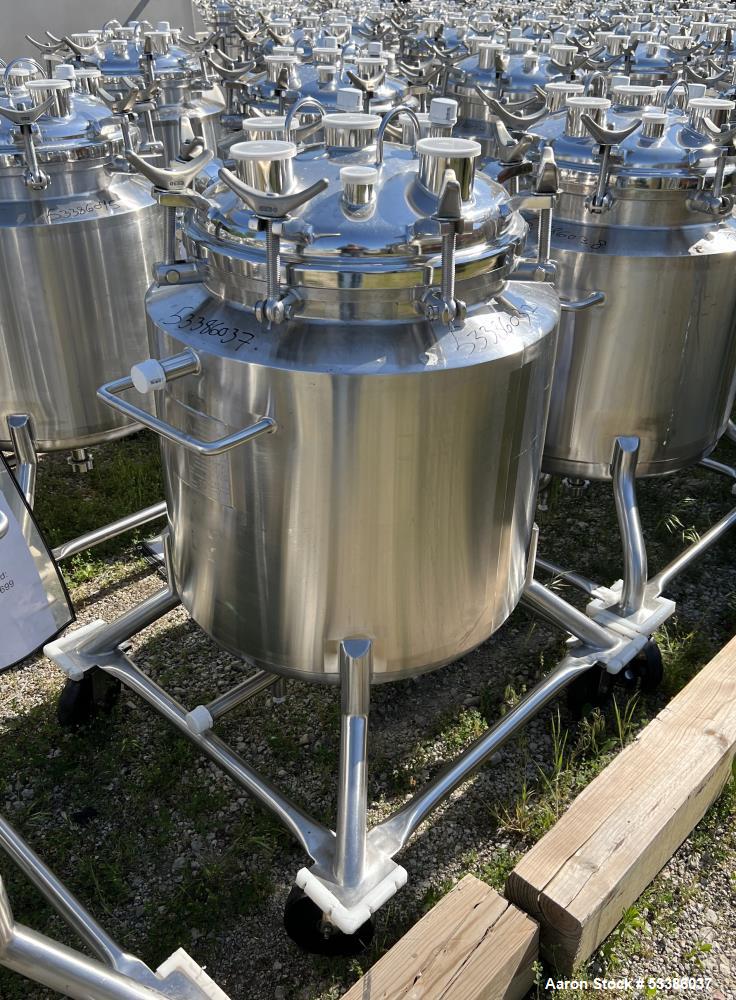 Used- Stainless Steel 120 Liter / 31.7 Gallon Jacketed Tank, Stainless Steel, Vertical. Approximate 20" diameter x 24" strai...