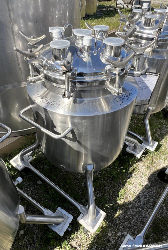 Used- Stainless Steel 120 Liter / 31.7 Gallon Jacketed Tank, Stainless Steel, Vertical. Approximate 20" diameter x 24" strai...