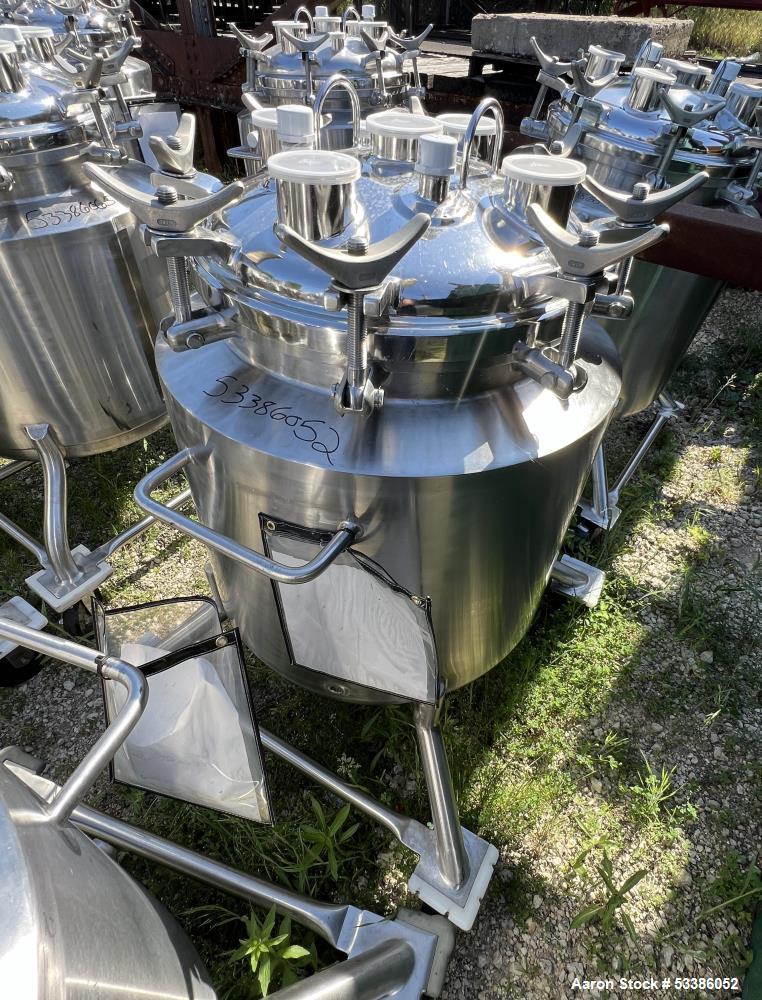 Used- Stainless Steel 120 Liter / 31.7 Gallon Jacketed Tank, Stainless Steel, Vertical. Approximate 20" diameter x 24" strai...